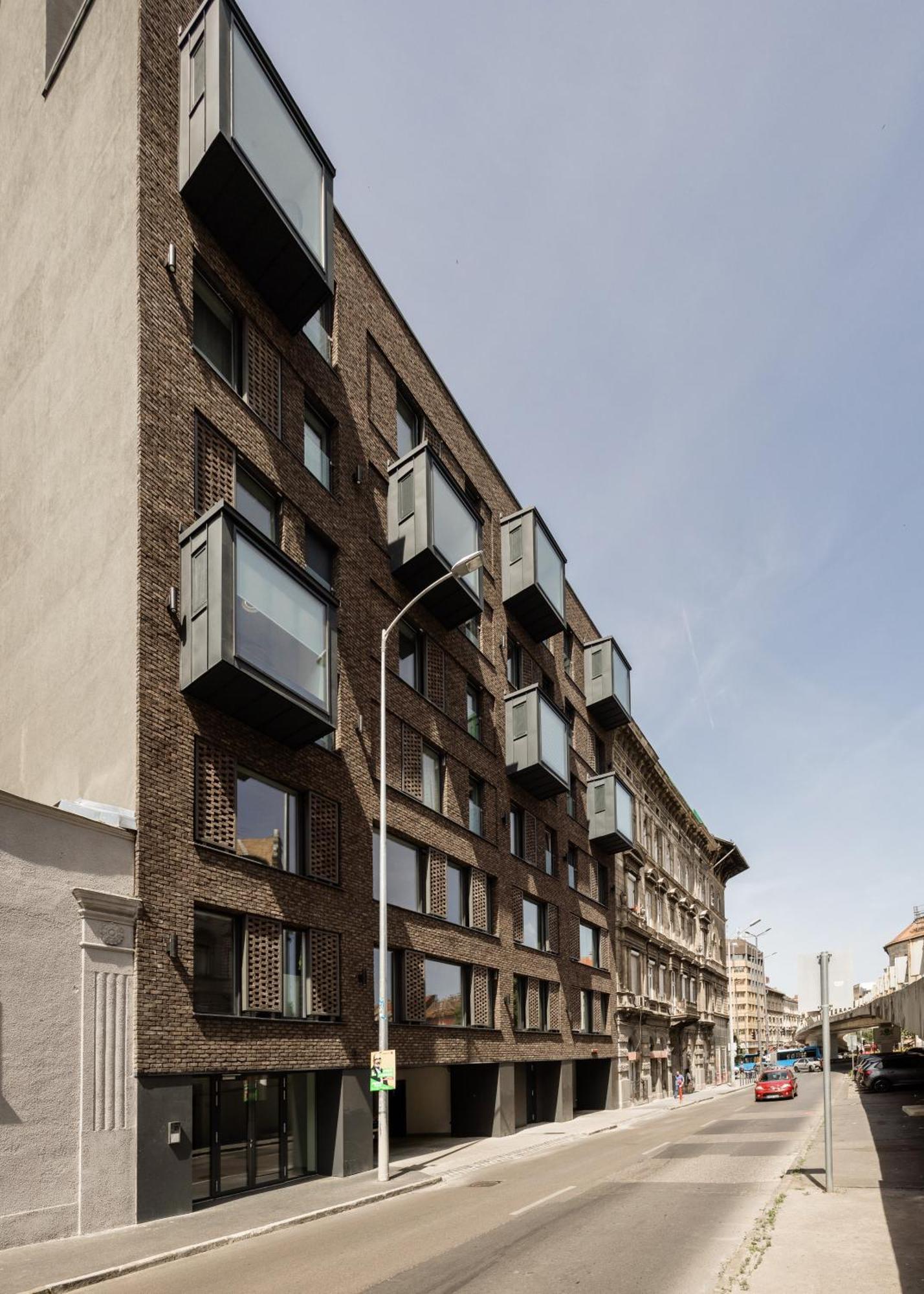 Appartamento Penthouse With View And Parking For Two