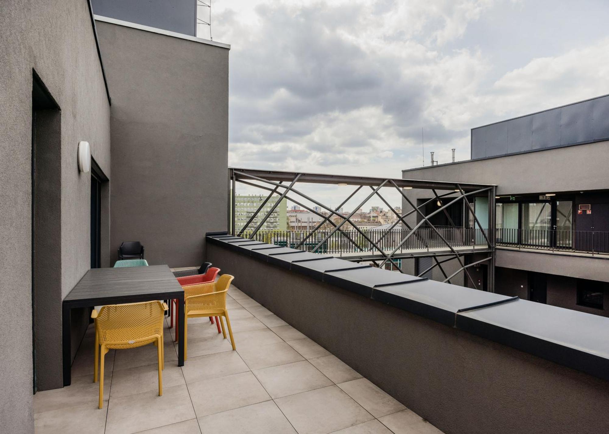 Appartamento Penthouse With View And Parking For Two